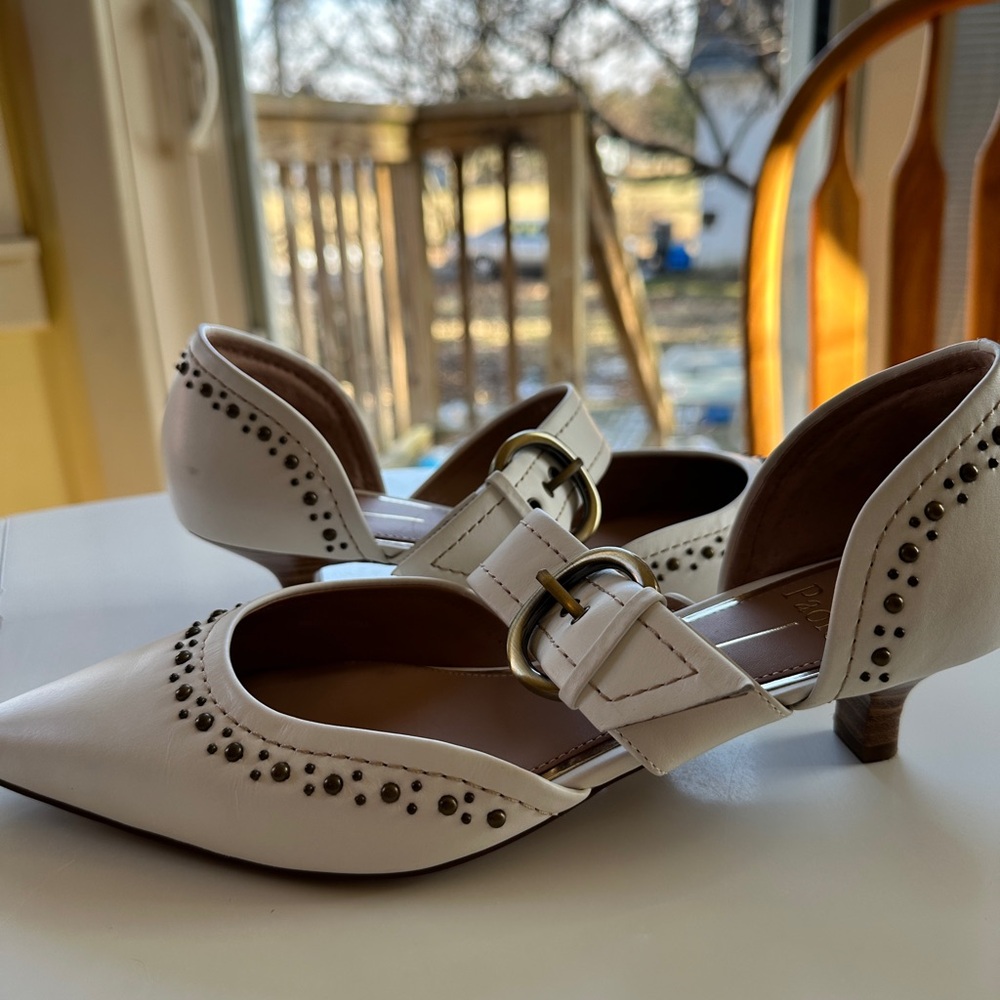 Italian leather White Studded Women's Shoes